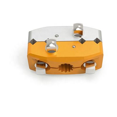 Fragment de fixation externe de Hoffmann le petit a placé les instruments orthopédiques