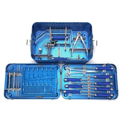 L'instrument spinal de Distractor a placé les instruments chirurgicaux orthopédiques